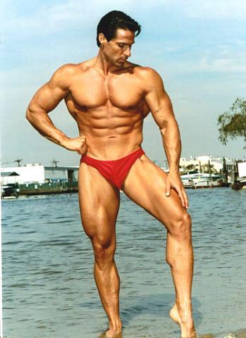 Steroids to look like fitness model